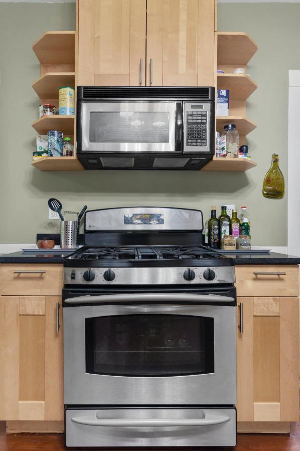 Bright & Spacious 2Br Apartment, Mins From Downtown Boston, Parking Exterior foto